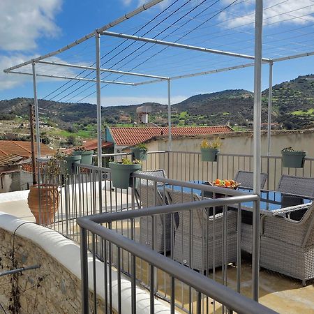 Pentasino Traditional House Agios Theodoros Екстериор снимка