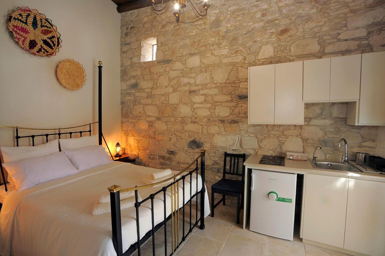 Pentasino Traditional House Agios Theodoros Екстериор снимка
